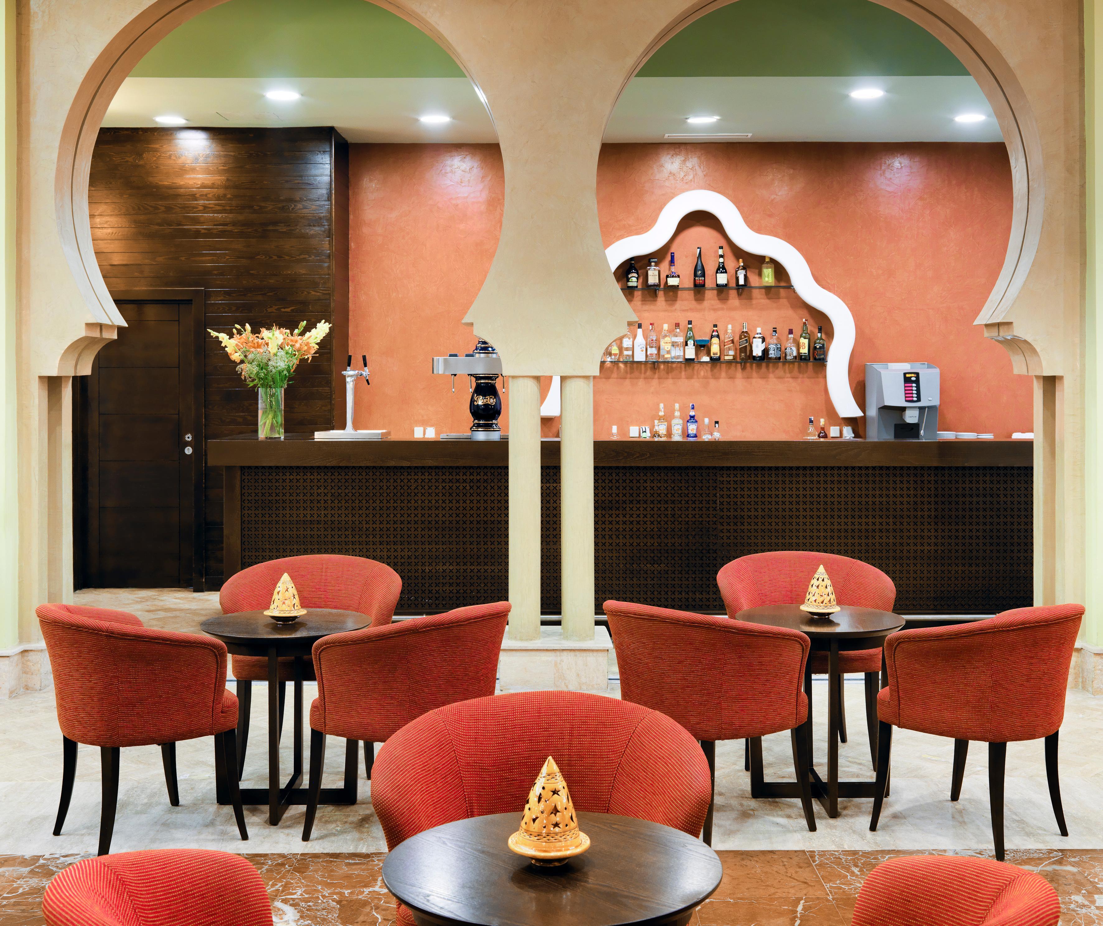Отель Iberostar Waves Саидия Экстерьер фото The bar at the hotel